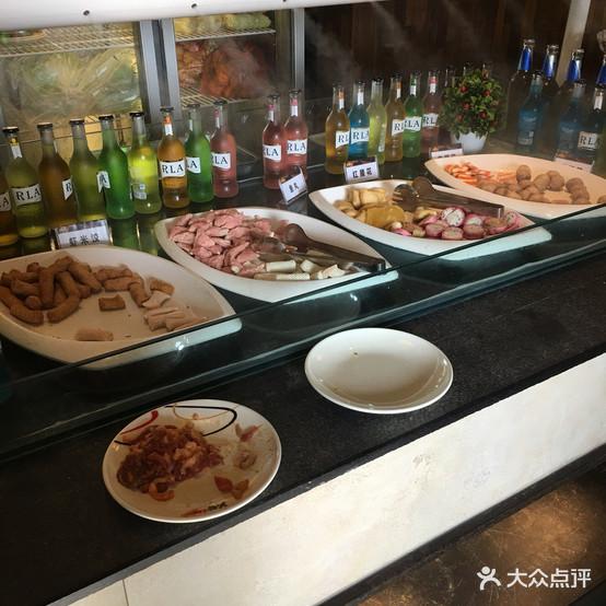 芙蓉自厨涮锅烤肉自助餐(滨河店) - 星际高球联盟-中国精英人士高尔夫旅游度假实景