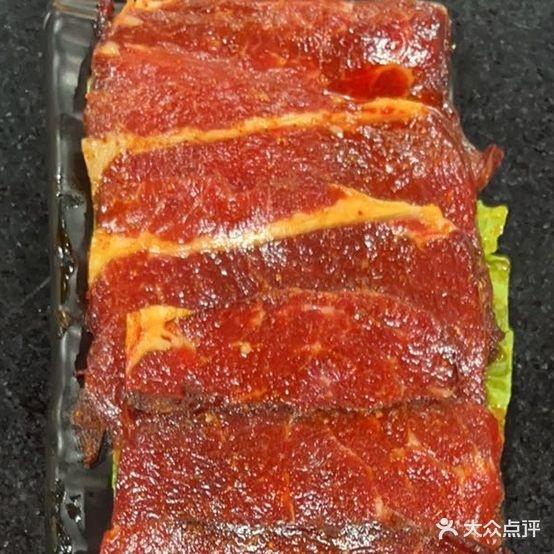 牛得很牦牛肉石头烧烤.牛羊肉汤锅 - 星际高球联盟-中国精英人士高尔夫旅游度假实景