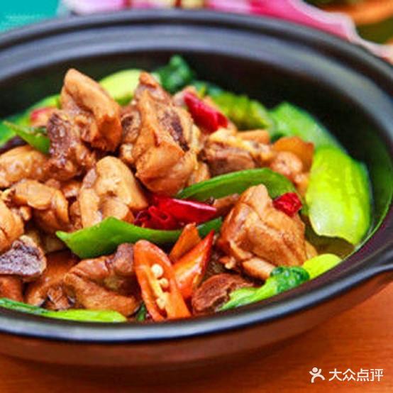 国泰黄焖鸡米饭(重庆南路雁山立交桥店) - 星际高球联盟-中国精英人士高尔夫旅游度假实景