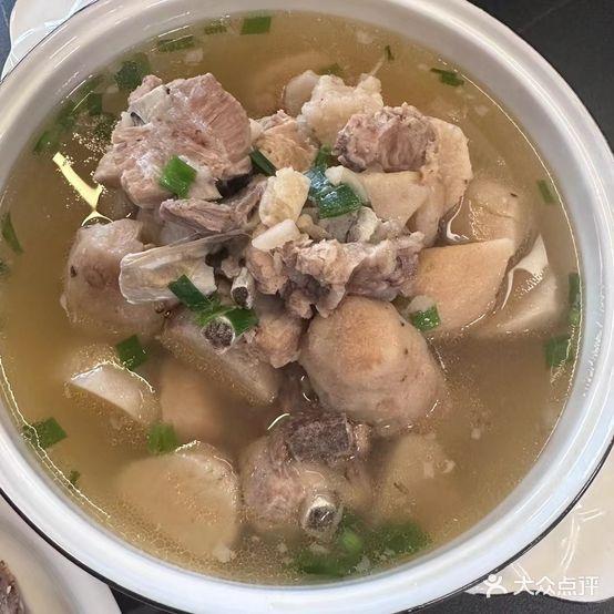 食坊里小吃街 - 星际高球联盟-中国精英人士高尔夫旅游度假实景