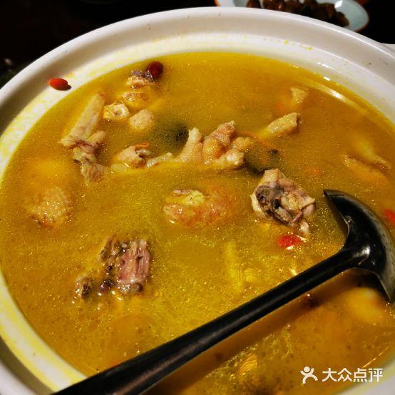 巴硒客土家民族菜(华龙城店) - 星际高球联盟-中国精英人士高尔夫旅游度假实景
