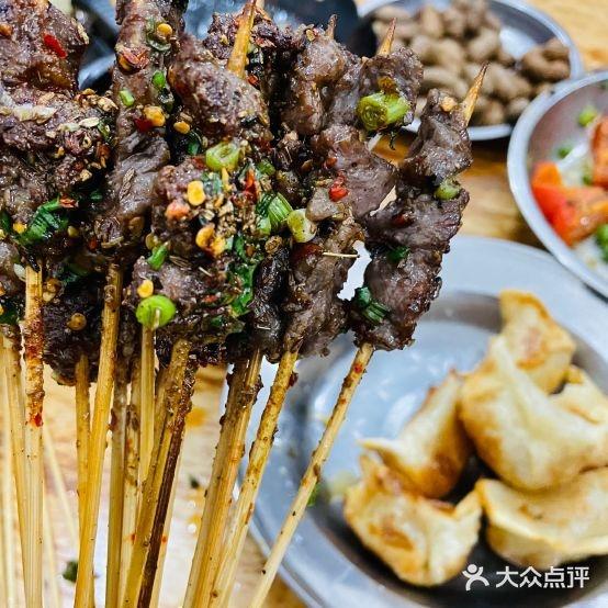纸厂老李烧烤城(唯一店) - 星际高球联盟-中国精英人士高尔夫旅游度假实景