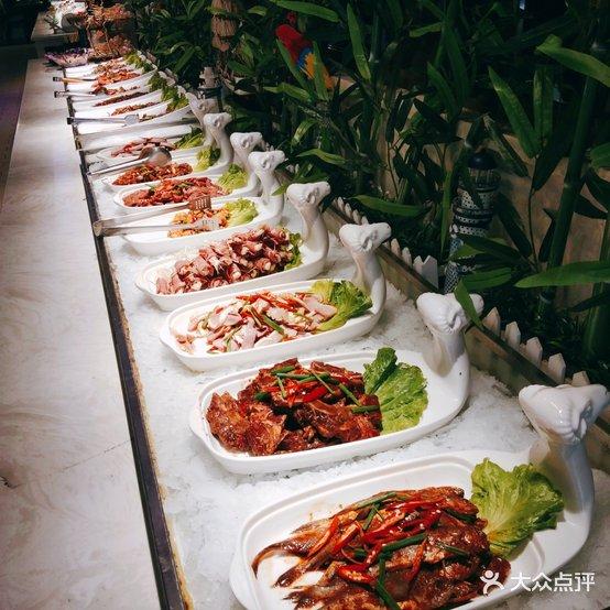 夏威夷烤肉综合自助(正大商厦美食广场店) - 星际高球联盟-中国精英人士高尔夫旅游度假实景