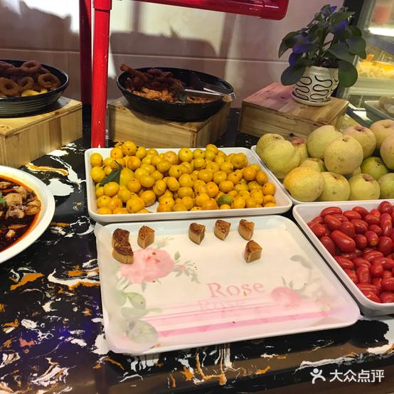 大胃王自助总汇(经贸店) - 星际高球联盟-中国精英人士高尔夫旅游度假实景