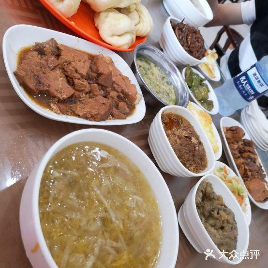 酸菜汤(行署街店) - 星际高球联盟-中国精英人士高尔夫旅游度假实景