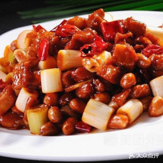 芙蓉冒菜馆(香曲东路店) - 星际高球联盟-中国精英人士高尔夫旅游度假实景