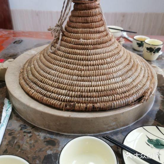湖缘溢香饭庄(仙湖路店) - 星际高球联盟-中国精英人士高尔夫旅游度假实景