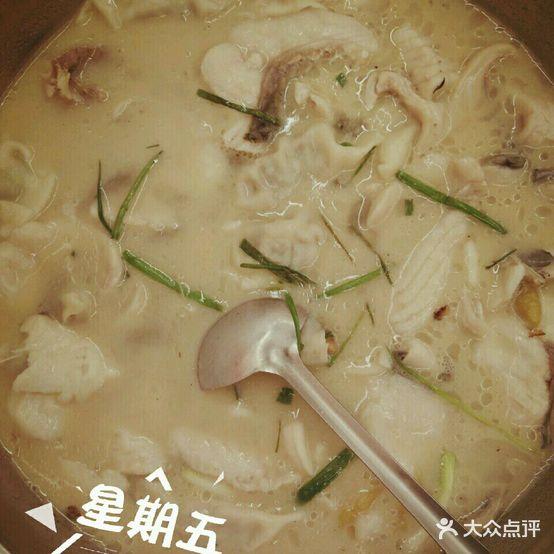 李太婆鱼汤馆(古城路店) - 星际高球联盟-中国精英人士高尔夫旅游度假实景
