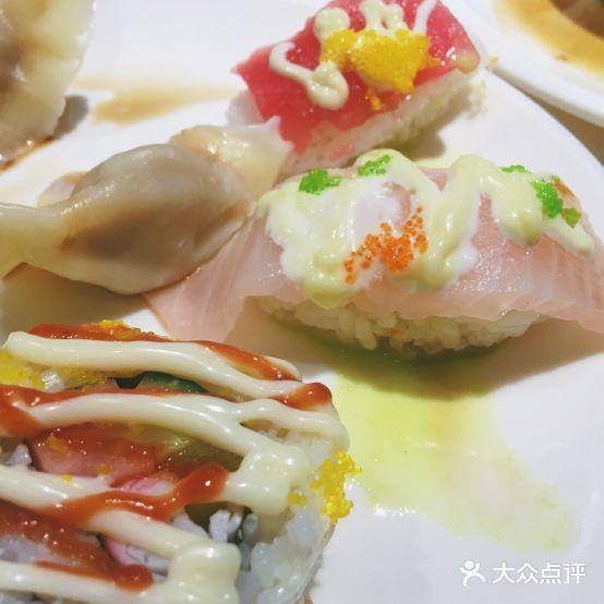 圣罗巴自助餐厅(萨尔图万达店) - 星际高球联盟-中国精英人士高尔夫旅游度假实景