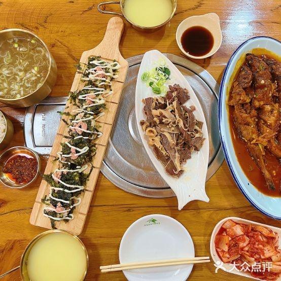 小黄牛朝鲜族特色汤饭馆(长白山店) - 星际高球联盟-中国精英人士高尔夫旅游度假实景