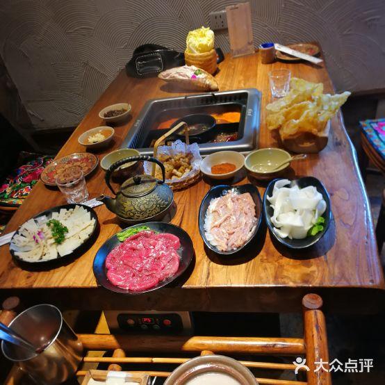 老牌坊鱼豆花火锅(22分号店) - 星际高球联盟-中国精英人士高尔夫旅游度假实景