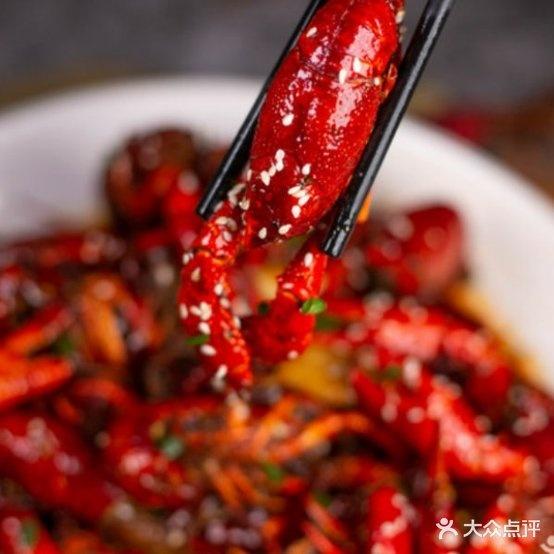 去吃龙虾(润达店) - 星际高球联盟-中国精英人士高尔夫旅游度假实景