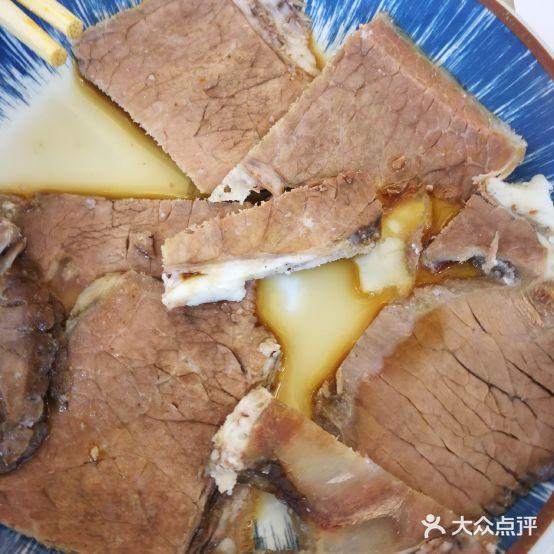 香丁丁牛肉面(光耀店) - 星际高球联盟-中国精英人士高尔夫旅游度假实景