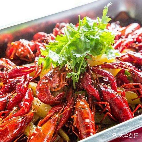 绿满阁美食城(超越店) - 星际高球联盟-中国精英人士高尔夫旅游度假实景