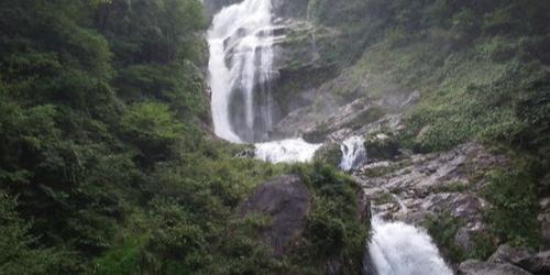 神农飞瀑东坑瀑布 - 星际高球联盟-中国精英人士高尔夫旅游度假实景