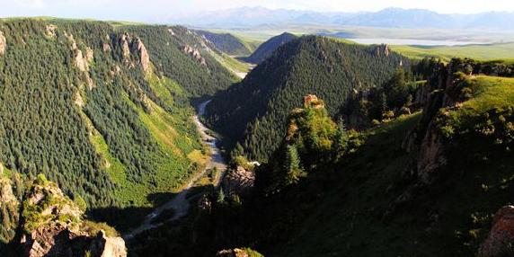 窟窿峡景区 - 星际高球联盟-中国精英人士高尔夫旅游度假实景