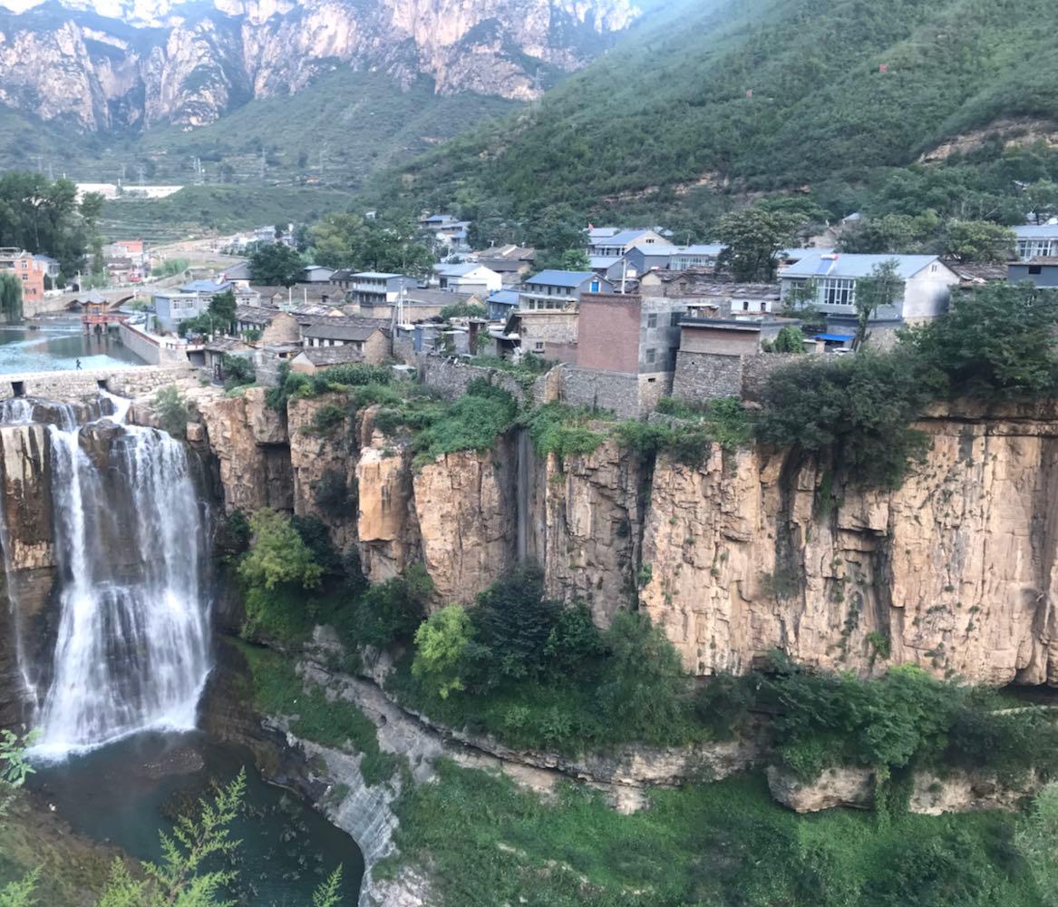 虹梯关大峡谷景区 - 星际高球联盟-中国精英人士高尔夫旅游度假实景