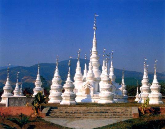 曼飞龙白塔 - 星际高球联盟-中国精英人士高尔夫旅游度假实景
