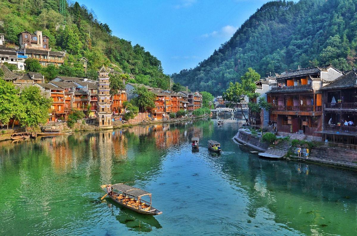 凤凰古城 - 星际高球联盟-中国精英人士高尔夫旅游度假实景