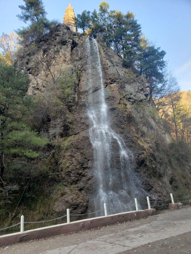 闫山瀑布 - 星际高球联盟-中国精英人士高尔夫旅游度假实景